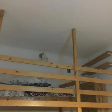 Hostel Solidarity Place *
